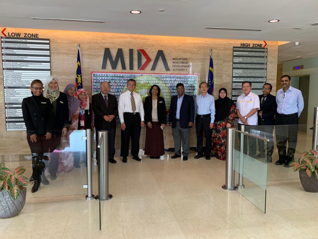 Meeting with MIDA Top Brass  Sumwin - Insights that Work